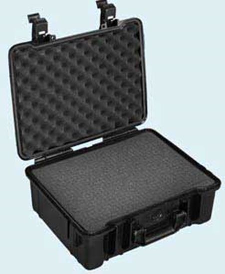 TYP 50 – Černý vodotěsný kufřík vč. pěnové vložky s bezpečnostním uzavíráním.